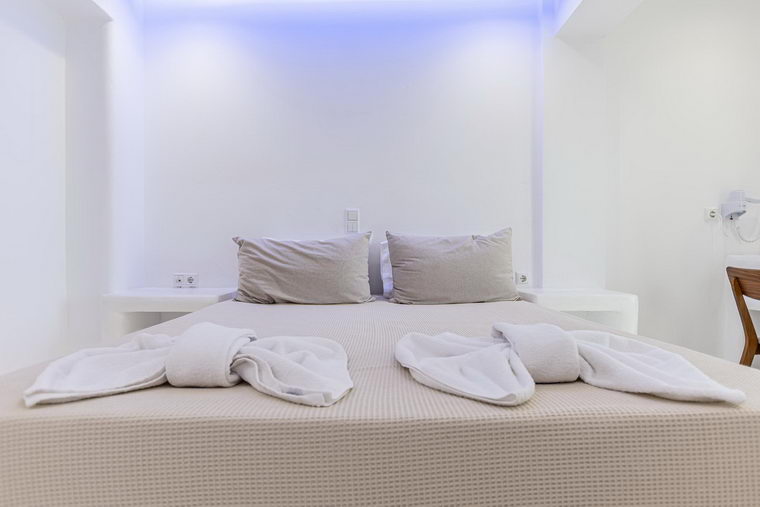 Ground floor apartments for 5 or 6